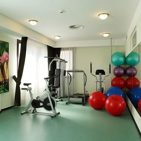 Отель Ensana Butterfly Марианске-Лазне