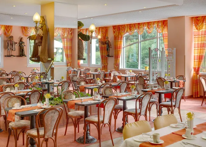 Ensana Butterfly Hotel 4*