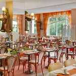 Ensana Butterfly Hotel 4*