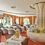 Ensana Butterfly Hotel 4*