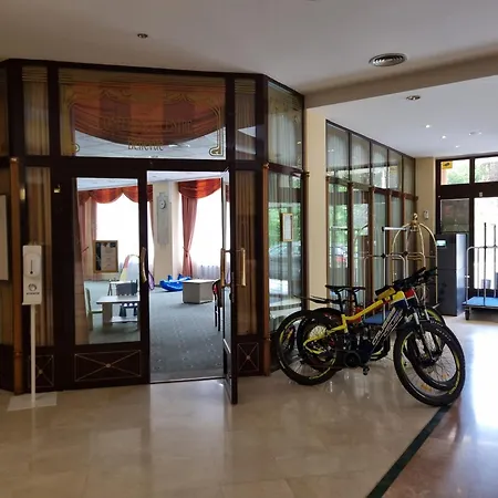 Ensana Butterfly Hotel