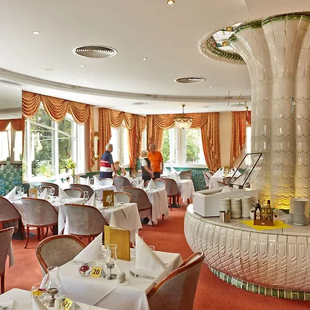 Ensana Butterfly Hotel 4*